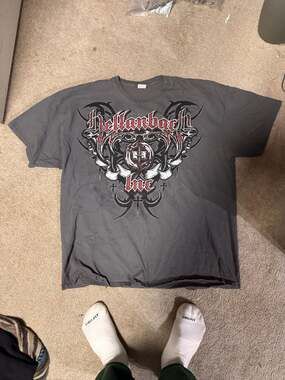 Hellanbach Inc. Grey Gothic Cross Tribal Graphic T-Shirt